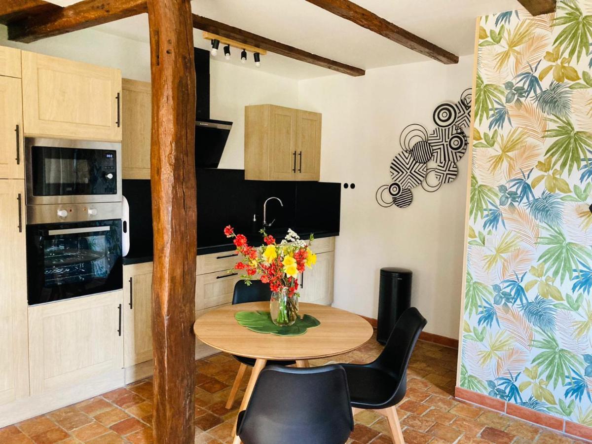 Maison De Campagne Avec Cheminee Et Exterieur La Neuville-aux-Bois Εξωτερικό φωτογραφία