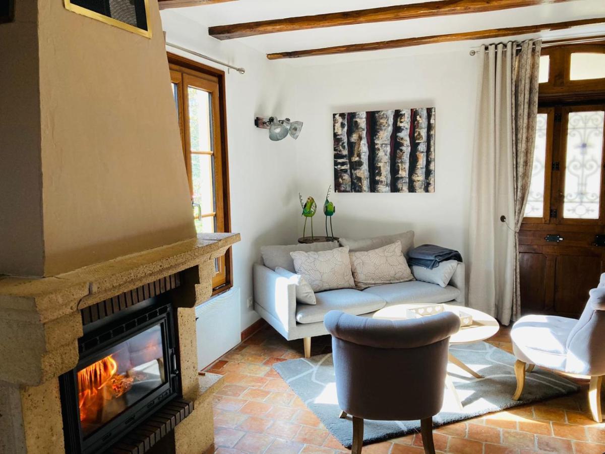 Maison De Campagne Avec Cheminee Et Exterieur La Neuville-aux-Bois Εξωτερικό φωτογραφία