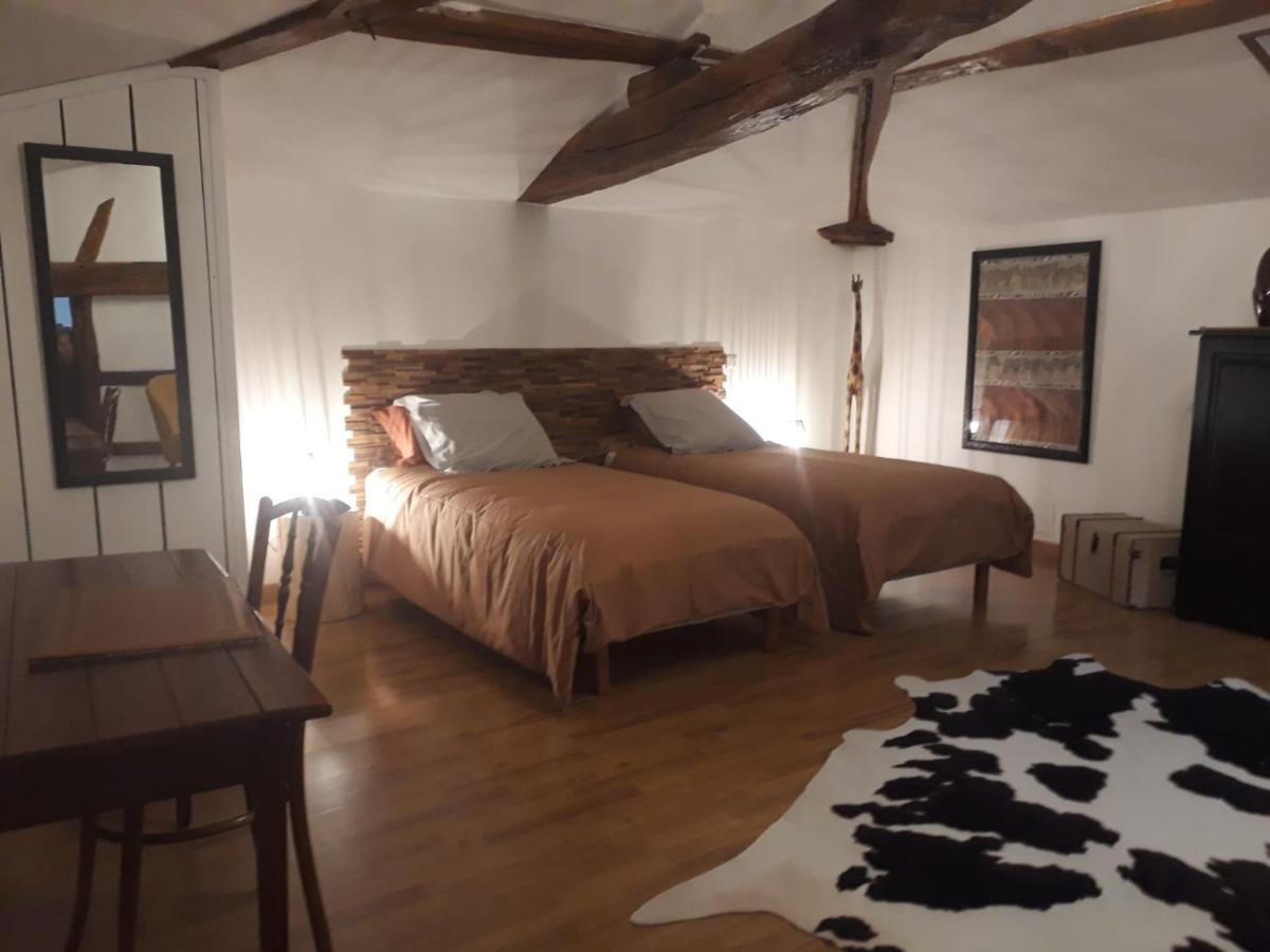 Maison De Campagne Avec Cheminee Et Exterieur La Neuville-aux-Bois Εξωτερικό φωτογραφία
